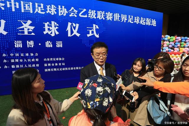 王晶揭露蔡子明被杀真相：枪声响后李连杰逃回北京，周星驰成下一个target
